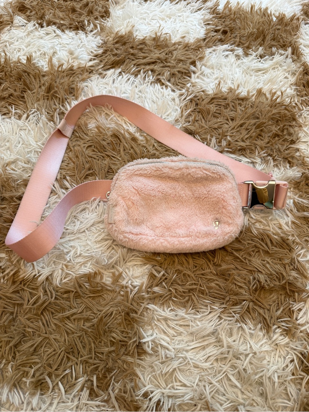 lululemon athletica strawberry milkshake Fuzzy Crossbody Belt Bag
